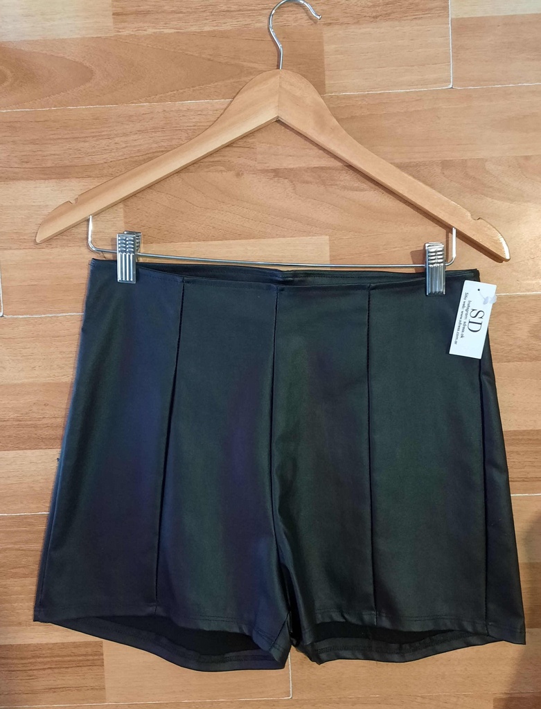Short Engomado