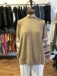 Sweater Lake